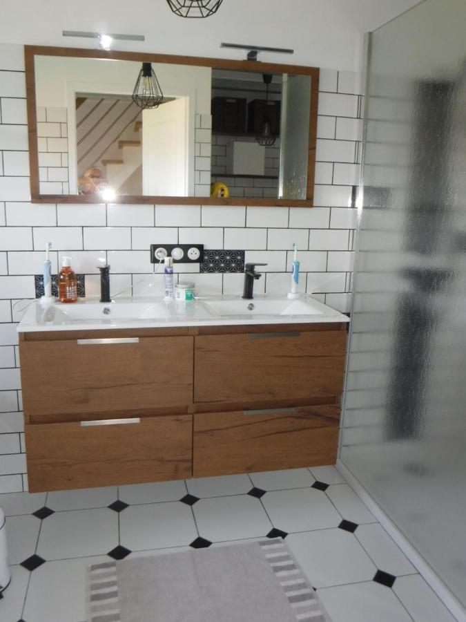 Chez Gege & Mado Apartment Seyssel Bagian luar foto